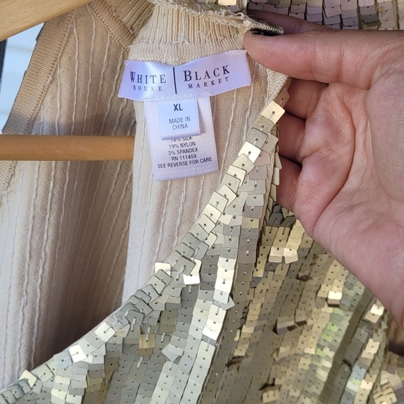 Square✨️ Sequins Halter Top - Picture 10 of 11